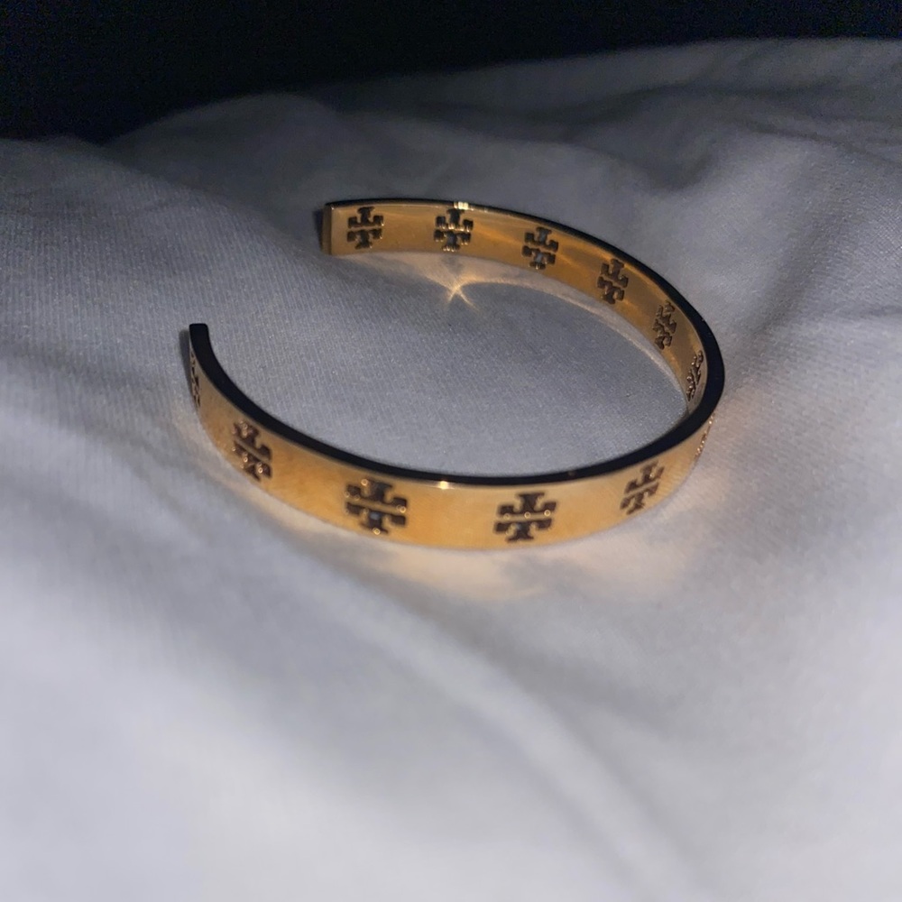 Rose Gold Tory Burch bangle - Picture 3 of 5